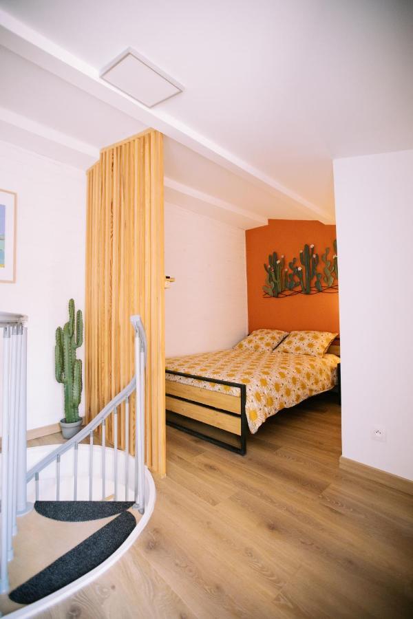 Apartament Duplex Avec Terrasse - Hyper-Centre De Tulon Zewnętrze zdjęcie